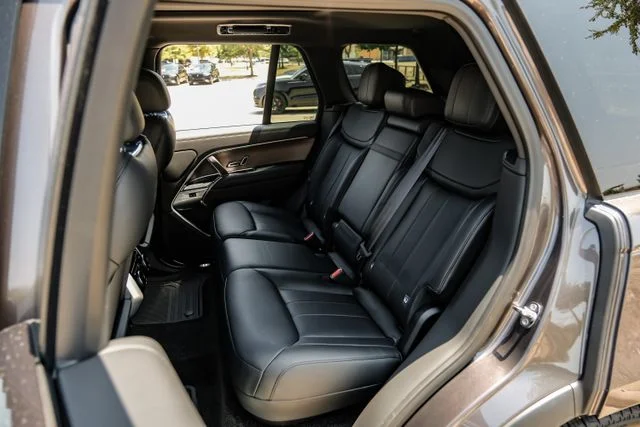 2026 Land Rover Range Rover SE - Photo 48