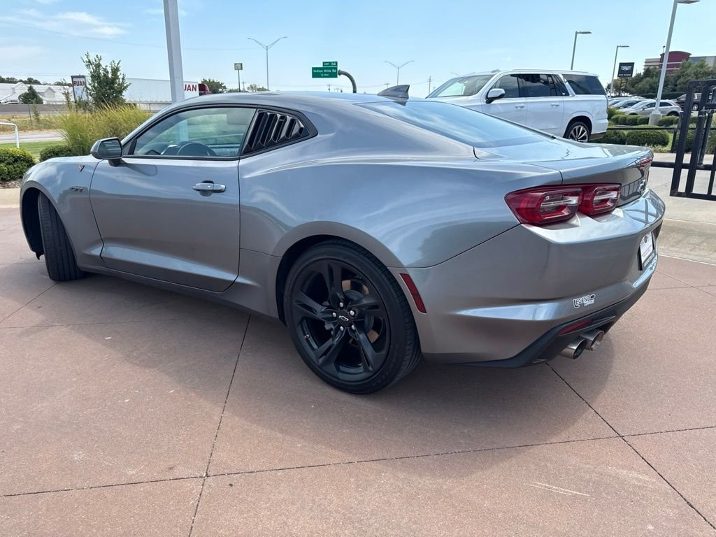 Used 2022 Gray Chevrolet LT1 image 5