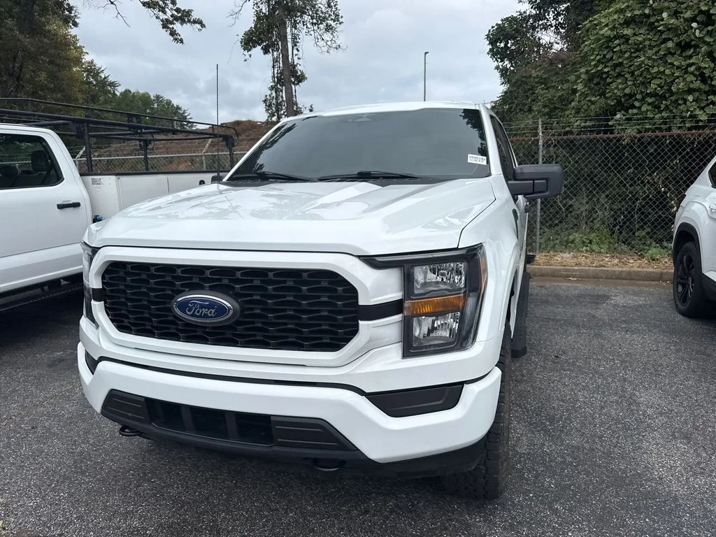 Used 2023 White Ford XL image 6
