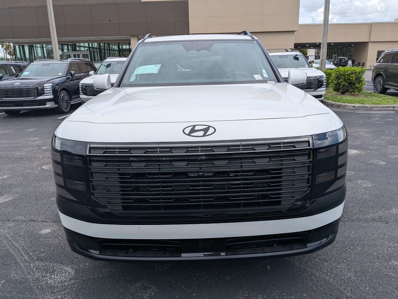 New 2027 Creamy White Pearl Hyundai Calligraphy Black Ink image 9