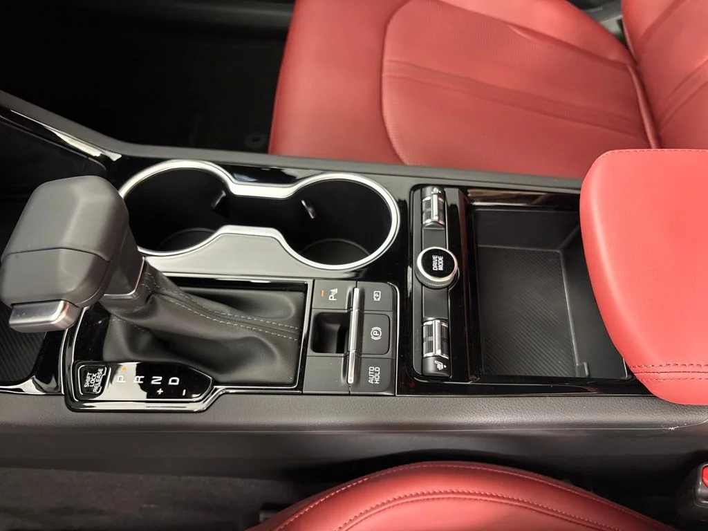 New 2026 Wolf Gray Kia GT-Line FWD image 40