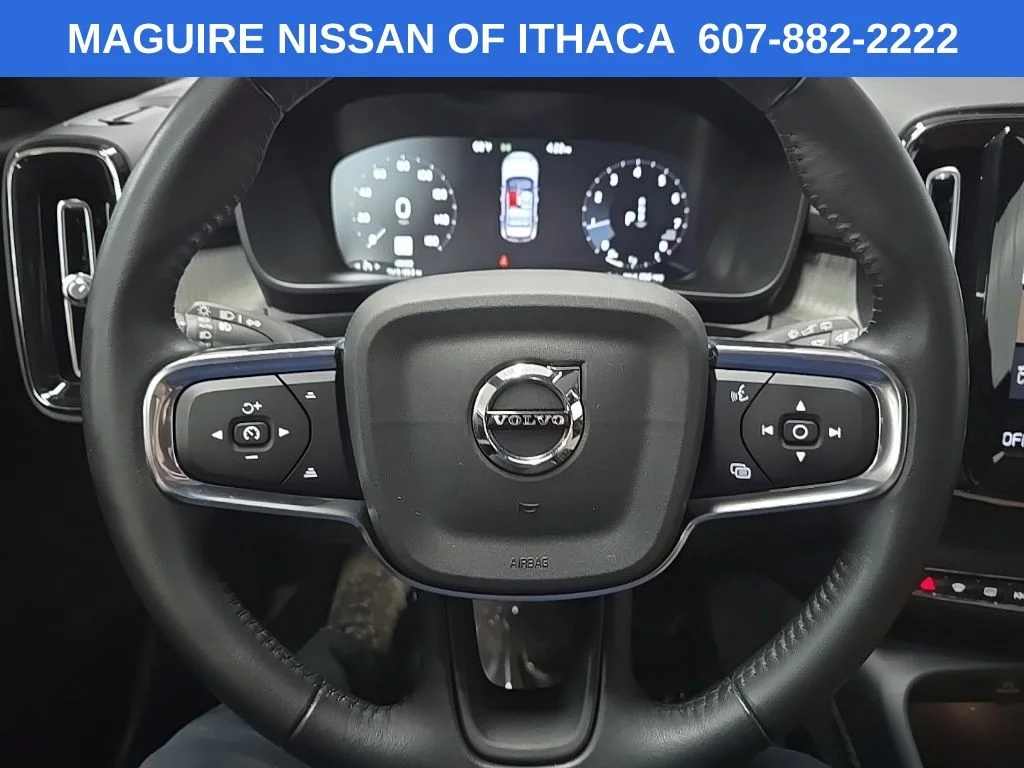 Used 2021 Blue Volvo T5 Inscription image 20