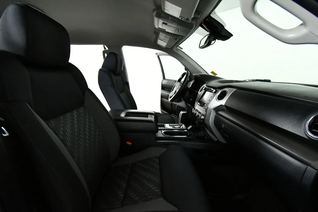 2019 Toyota Tundra SR5 - Photo 22