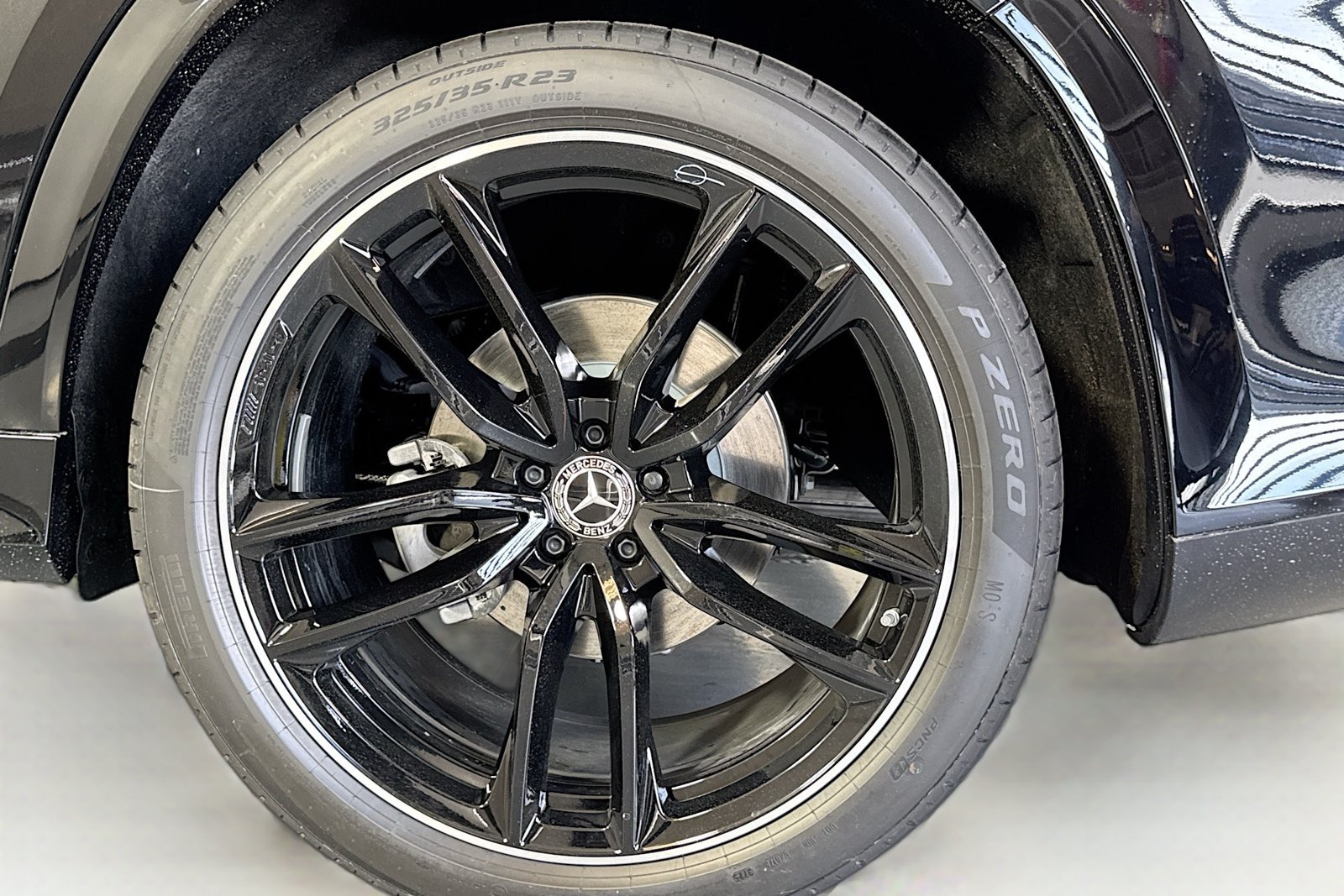 New 2026 Obsidian Black Metallic Mercedes-Benz GLS 450 image 30