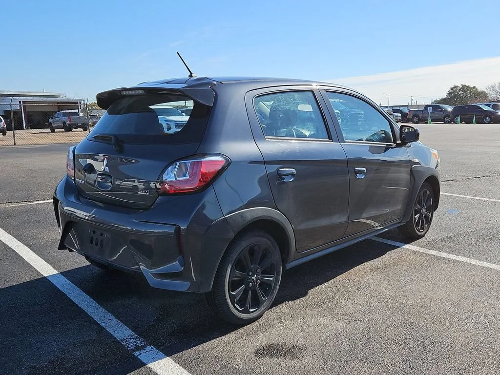 Used 2024 Gray Mitsubishi Black Edition image 6