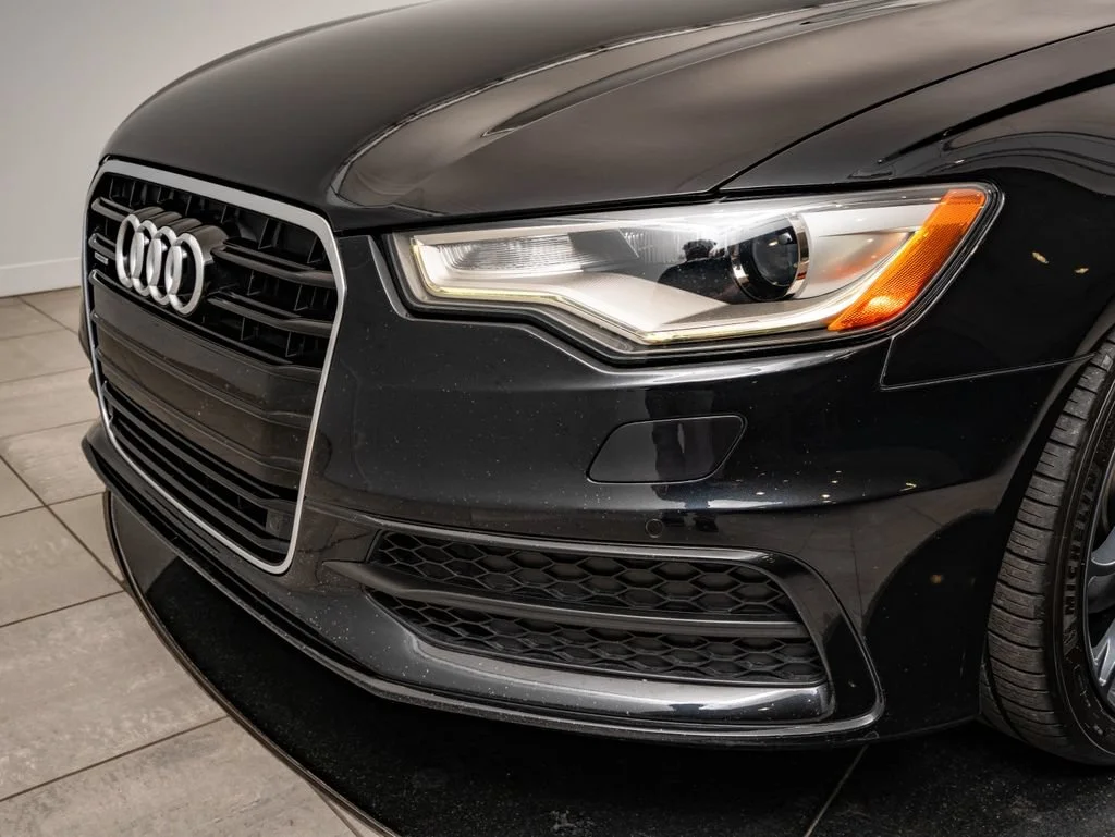 Used 2015 Phantom Black Pearl Audi 3.0T Premium Plus image 3