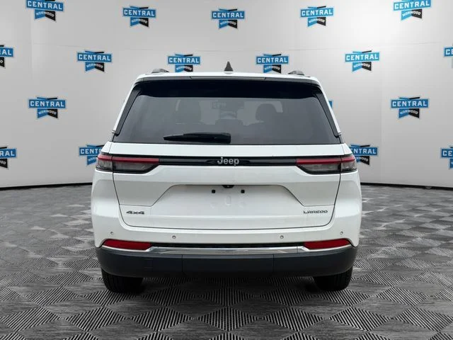 Certified Used 2023 White Jeep Laredo image 5