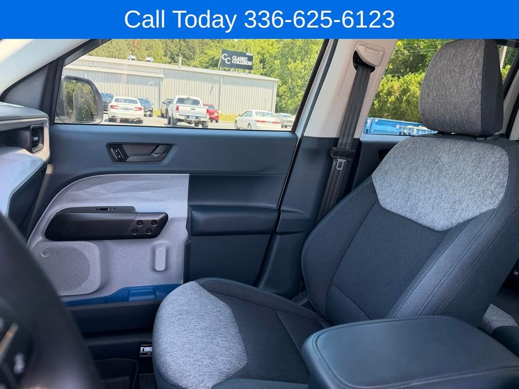 Used 2025 White Ford XLT image 23