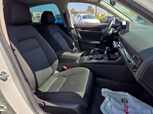 Used 2024 White Honda EX image 21
