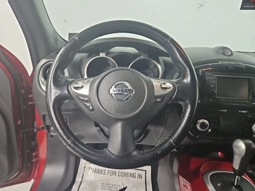 Used 2013 Red Nissan SL image 15