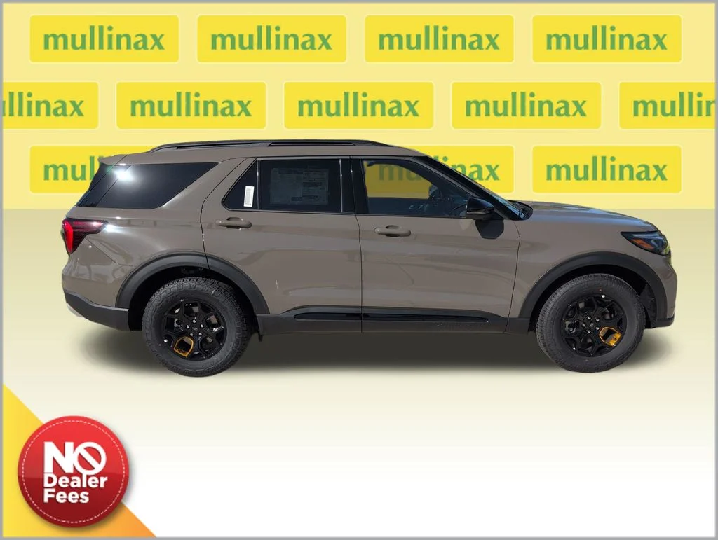 New 2026 Gray Ford Tremor image 2