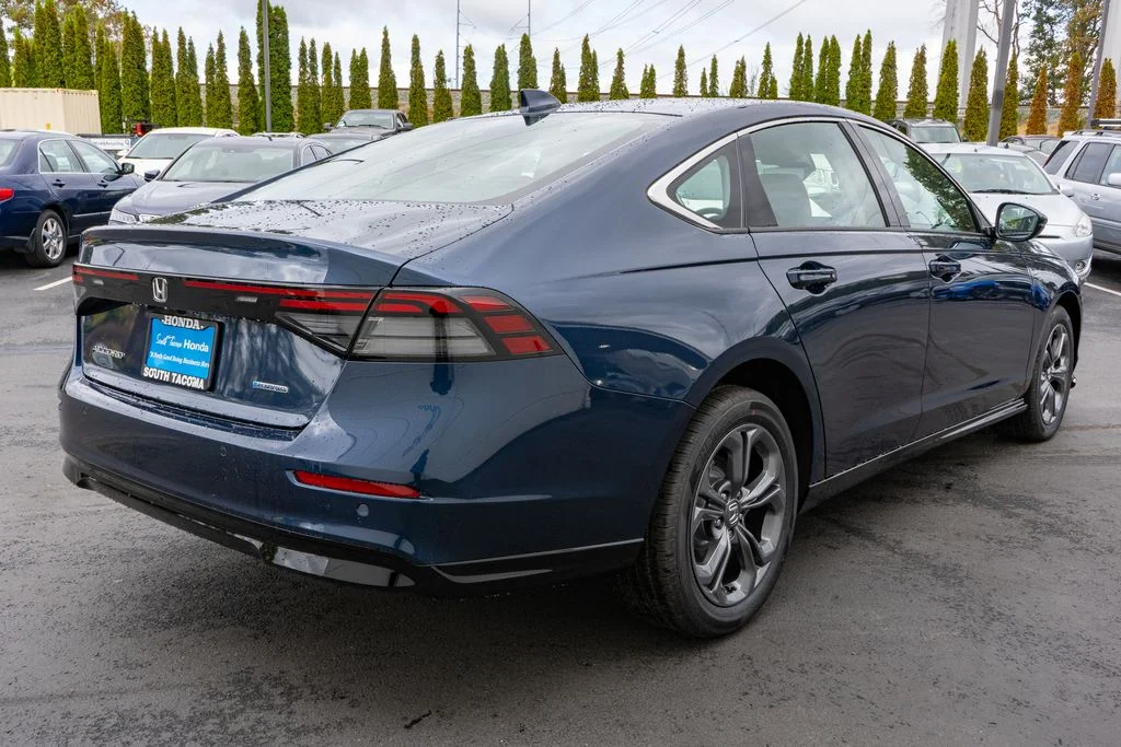 New 2026 Canyon River Blue Metallic Honda EX-L image 6