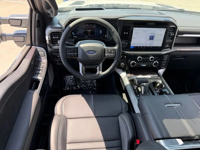 New 2026 Star White Metallic Tri-Coat Ford Platinum® image 11