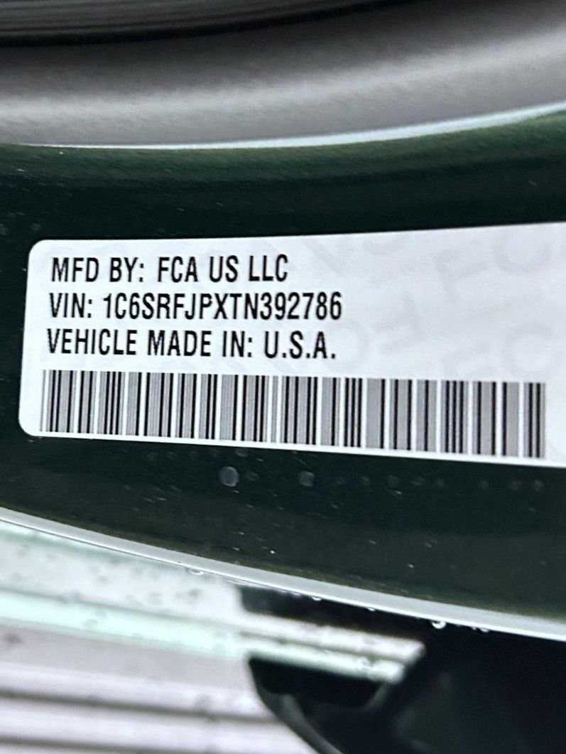 New 2026 Serrano-Green Metallic Exterior Paint RAM Laramie image 27