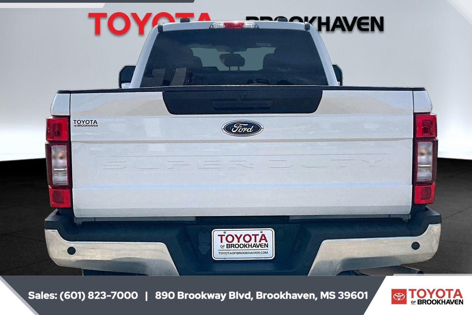 Used 2022 Oxford White Ford XLT image 4