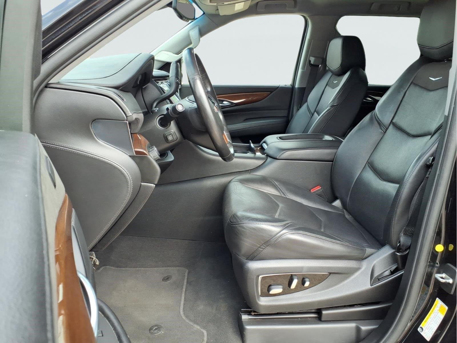Used 2020 Black Raven Cadillac SUV image 19