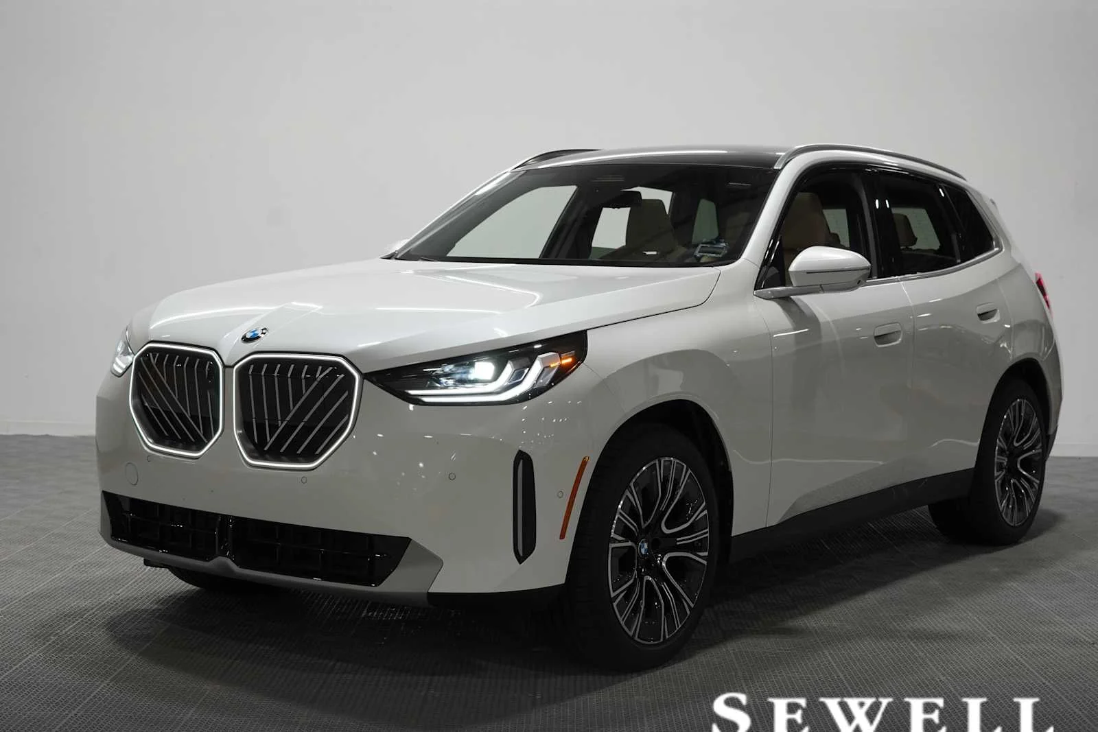 2026 BMW X3 30 XDRIVE's photo