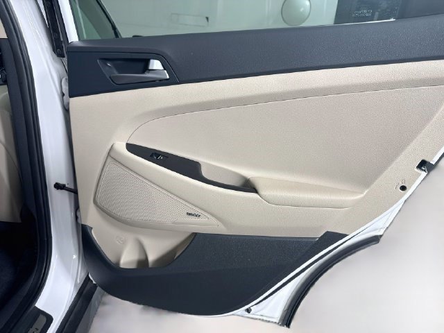 Used 2017 Dazzling White Hyundai Limited image 24