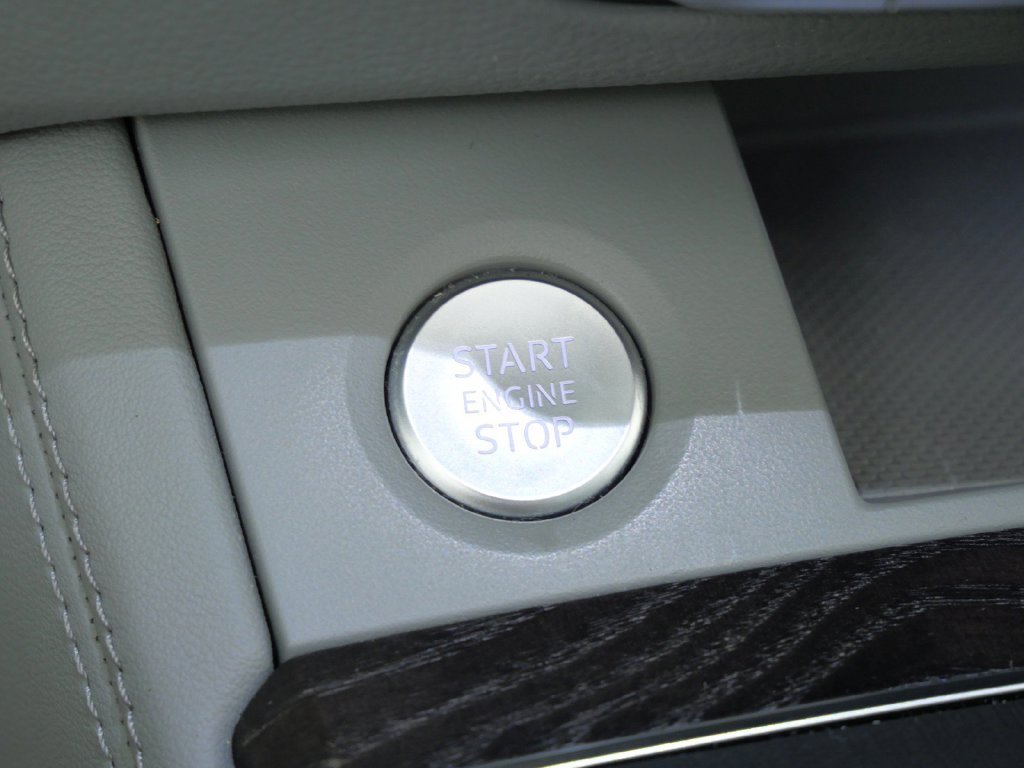 Used 2020 Blue Audi 45 Premium Plus image 43