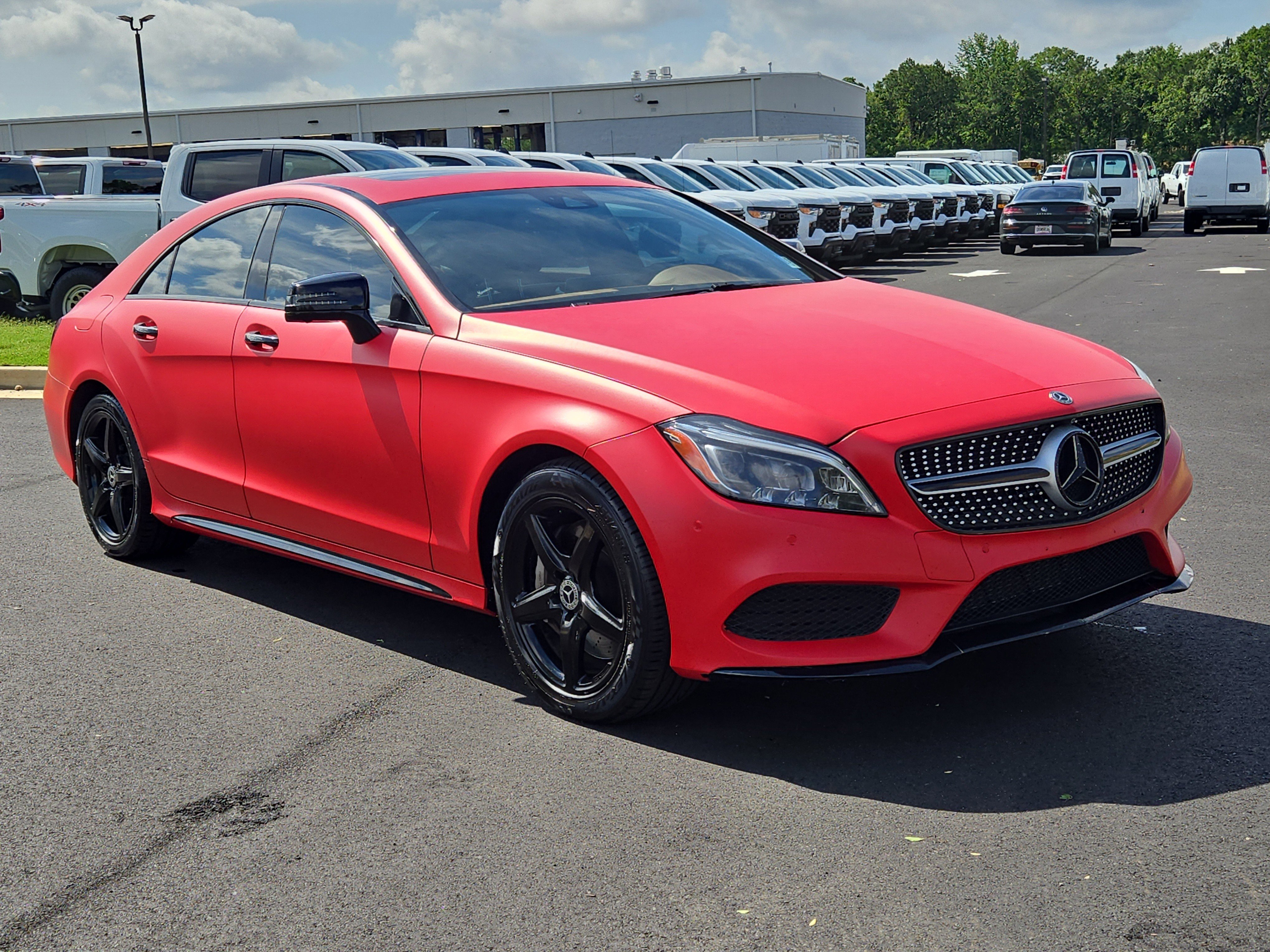 Used 2018 Red Mercedes-Benz 4MATIC® image 5