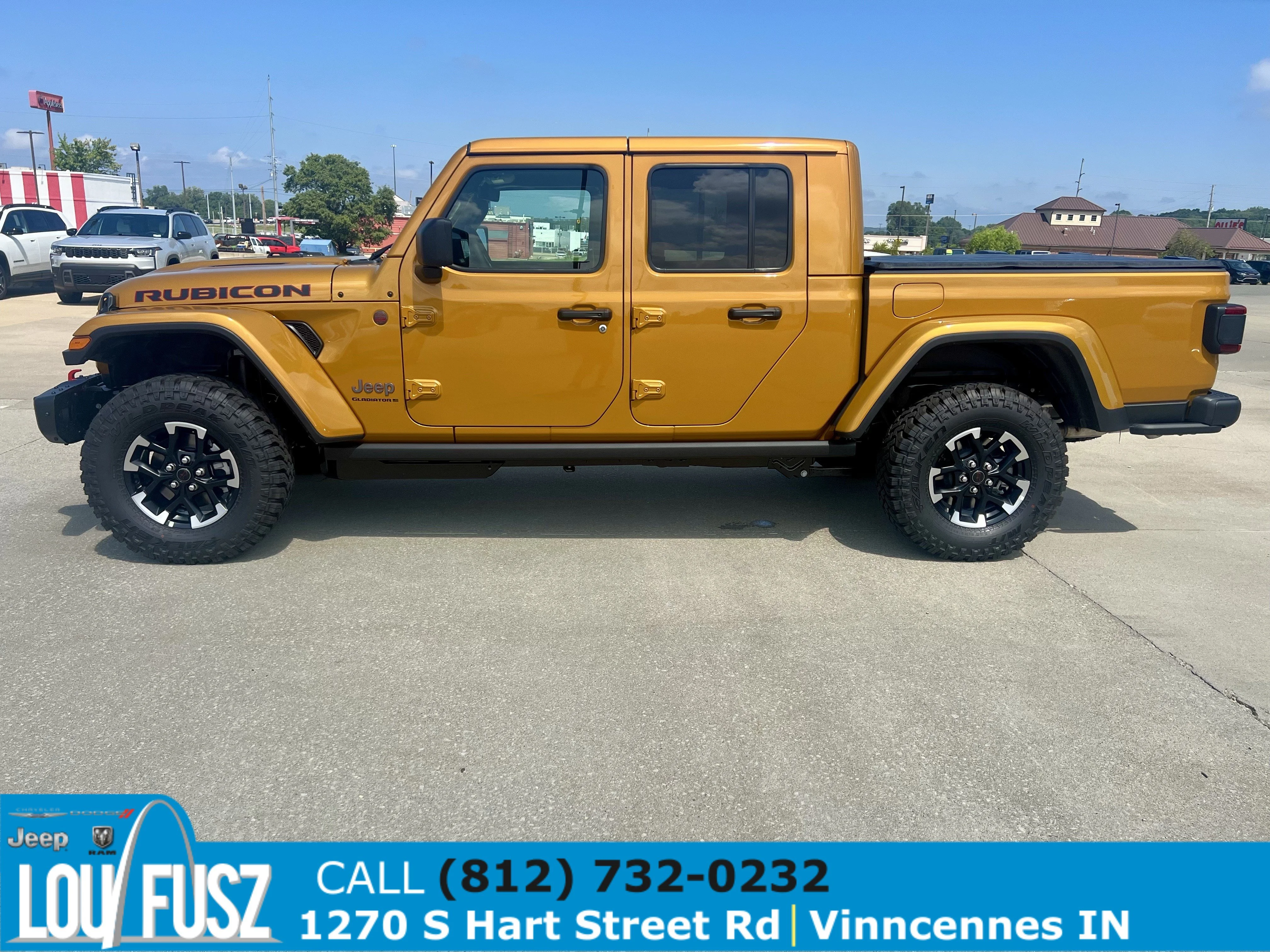 New 2026 Goldilocks Exterior Paint Jeep Rubicon X image 4