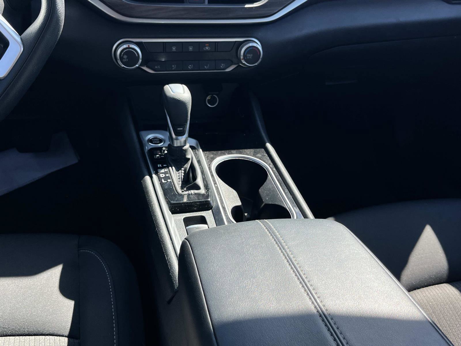 2024 Nissan Altima SV - Photo 15