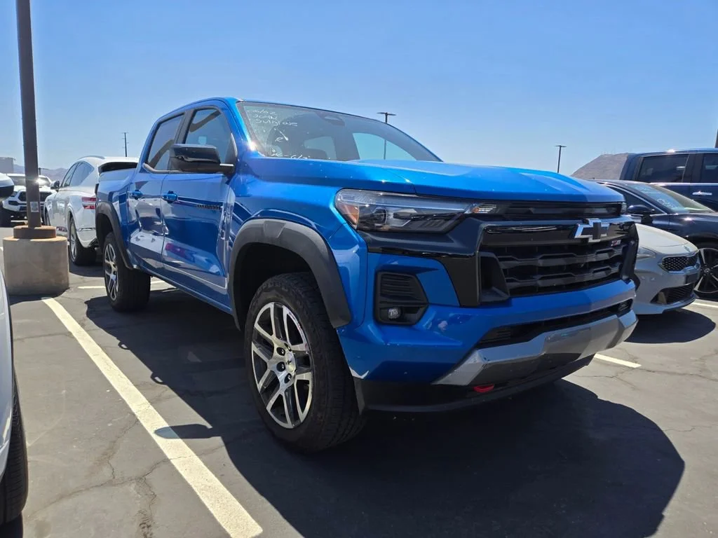 Used 2024 Glacier Blue Metallic Chevrolet Z71 image 1