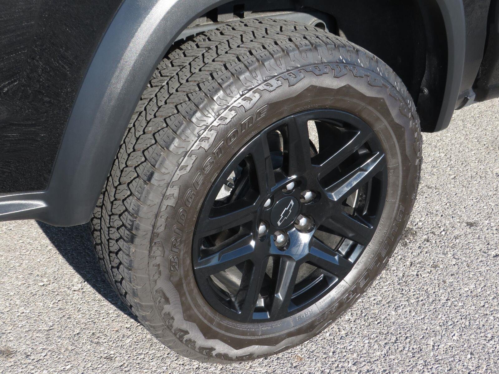 Used 2025 Black Chevrolet 4WD Trail Boss image 8