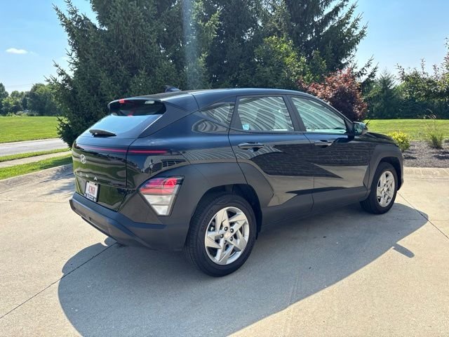 2026 Hyundai Kona SE - Photo 6