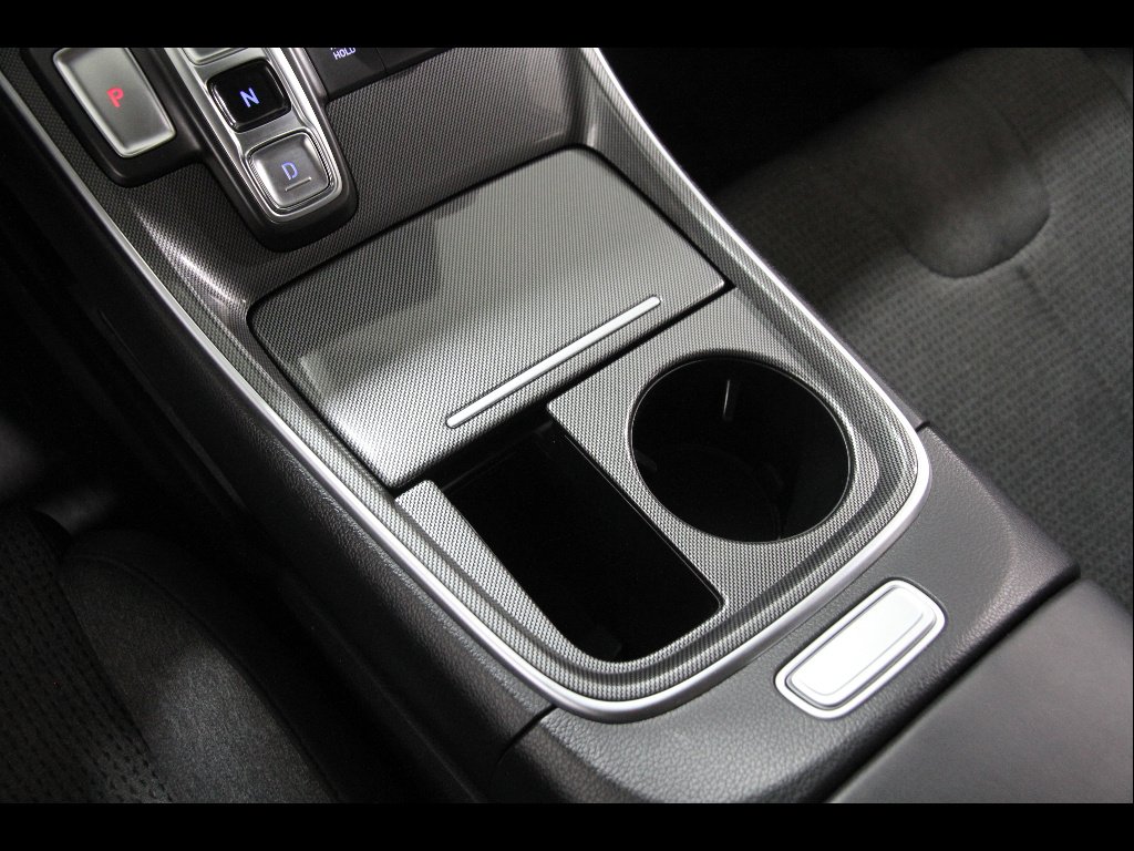 2023 Hyundai Santa Fe SE - Photo 14