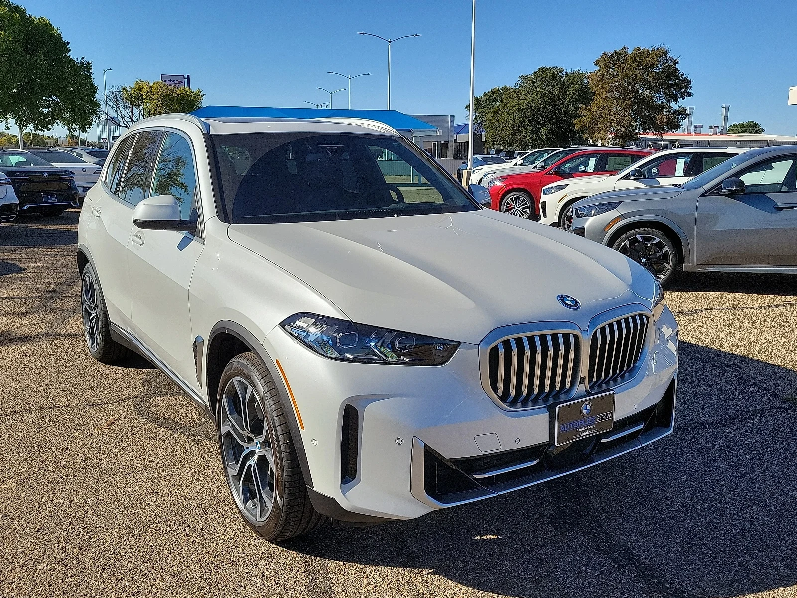 New 2026 Mineral White M BMW xDrive50e All-Wheel Drive Sports Activity Vehicle image 6
