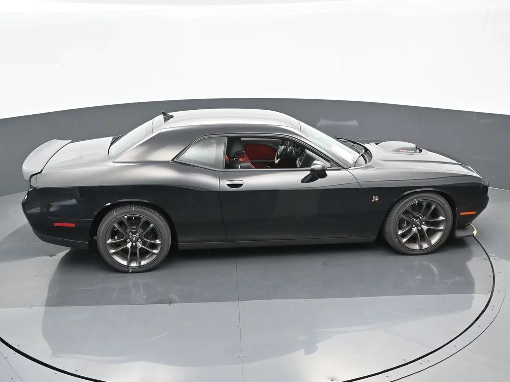 Used 2022 Pitch Black Clearcoat Dodge R/T Scat Pack image 45