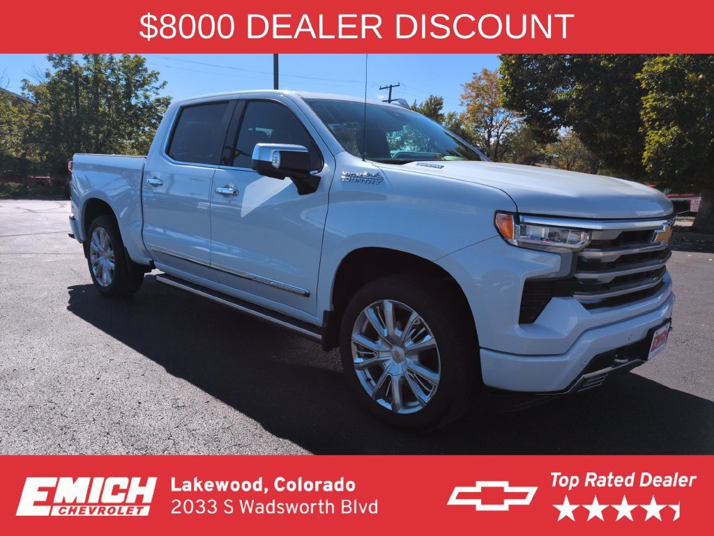 New 2026 Polar White Tricoat Chevrolet High Country image 15