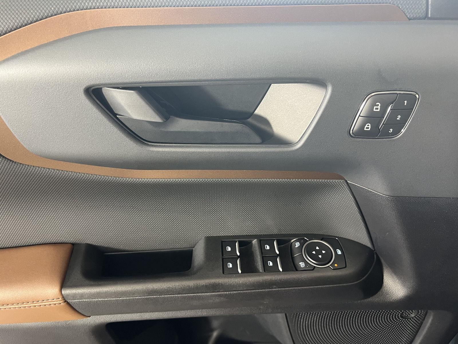 Used 2023 Area 51 Ford Outer Banks image 7