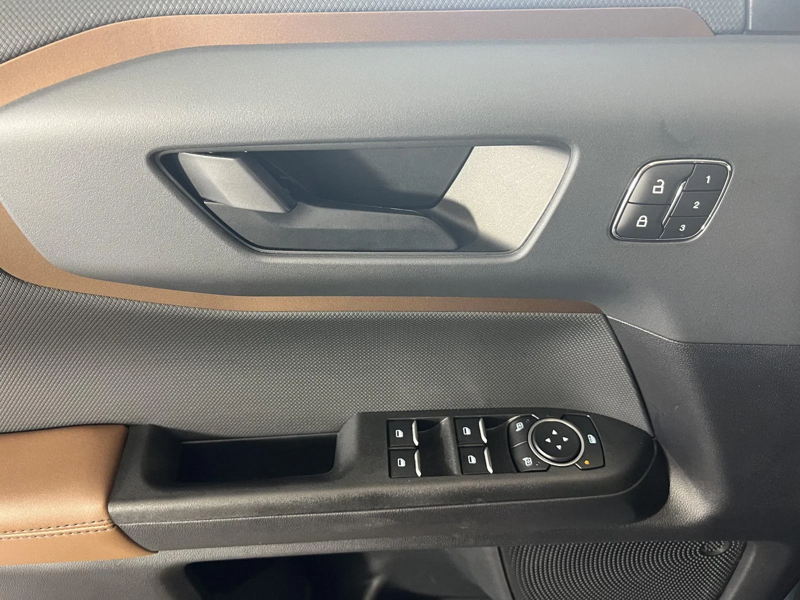 Used 2023 Area 51 Ford Outer Banks image 7