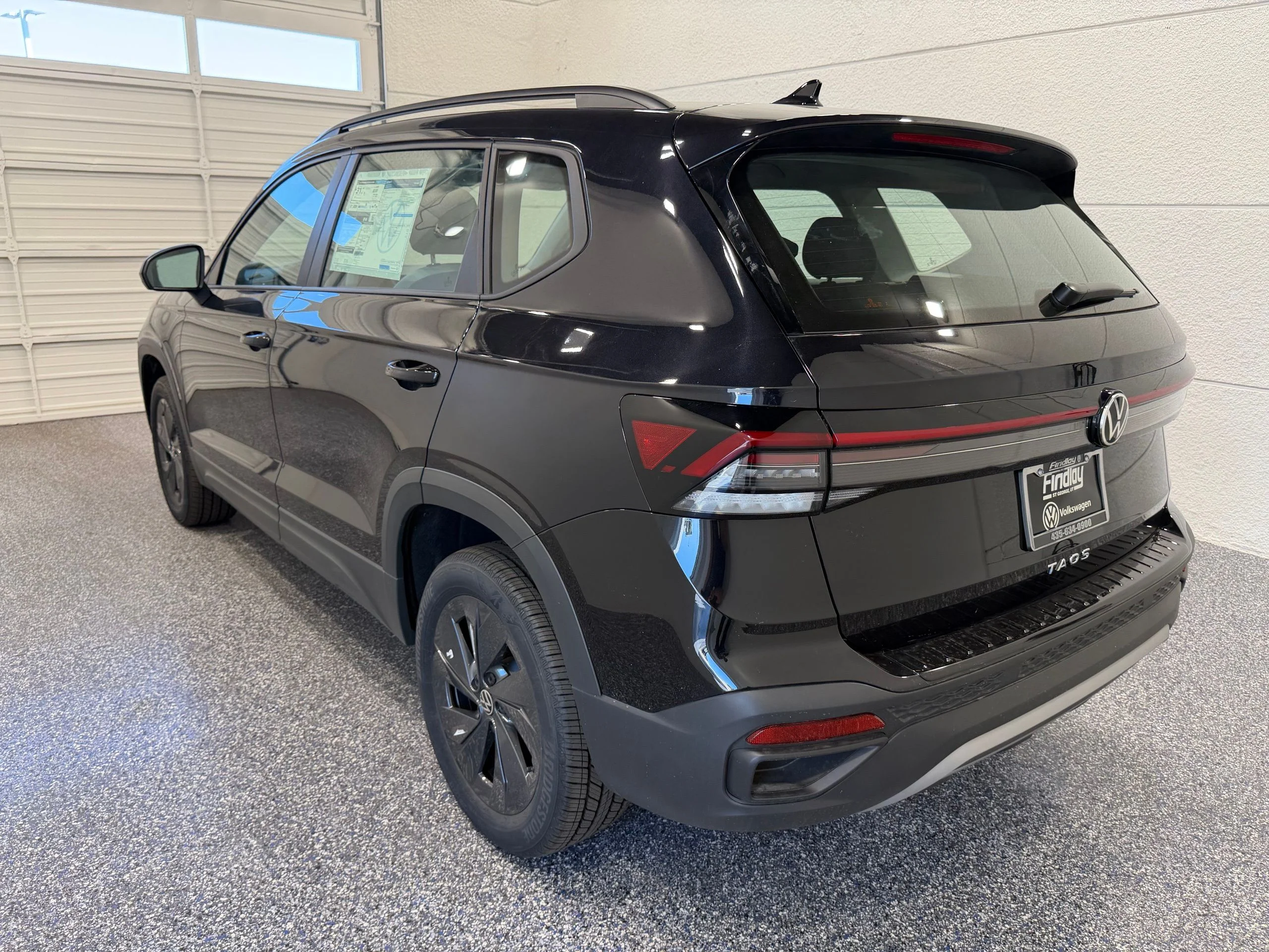 New 2026 Black Volkswagen 1.5T S image 4