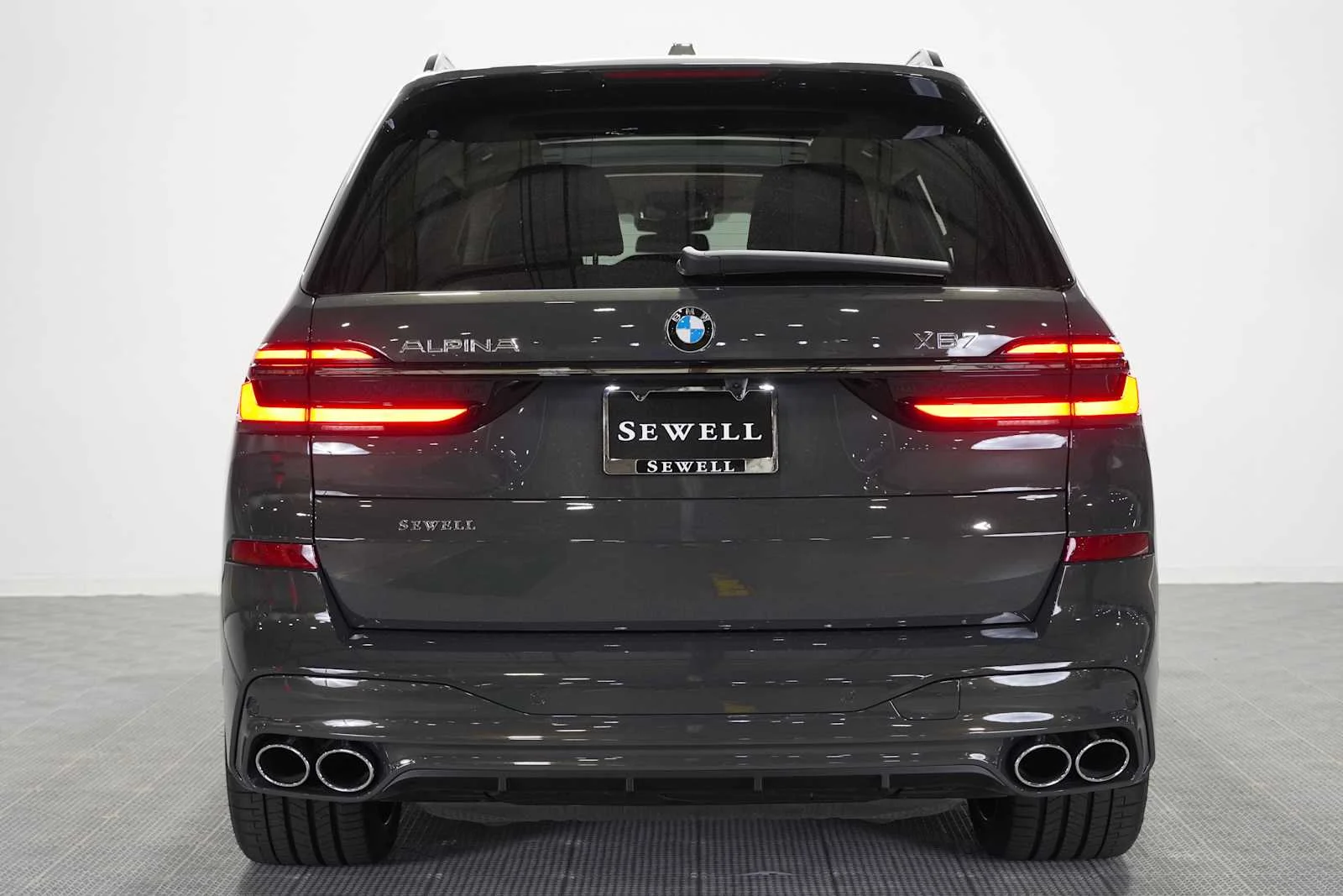 Used 2026 Dravit Grey Metallic BMW ALPINA XB7 image 5