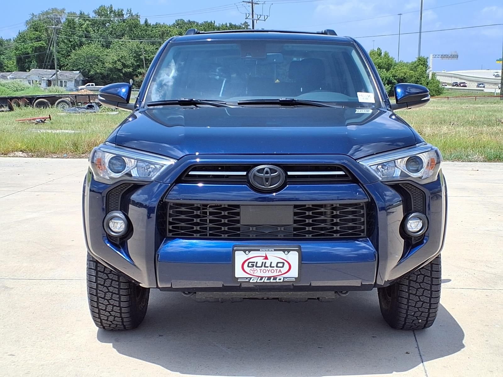 Certified Used 2023 Nautical Blue Metallic Toyota SR5 Premium image 4