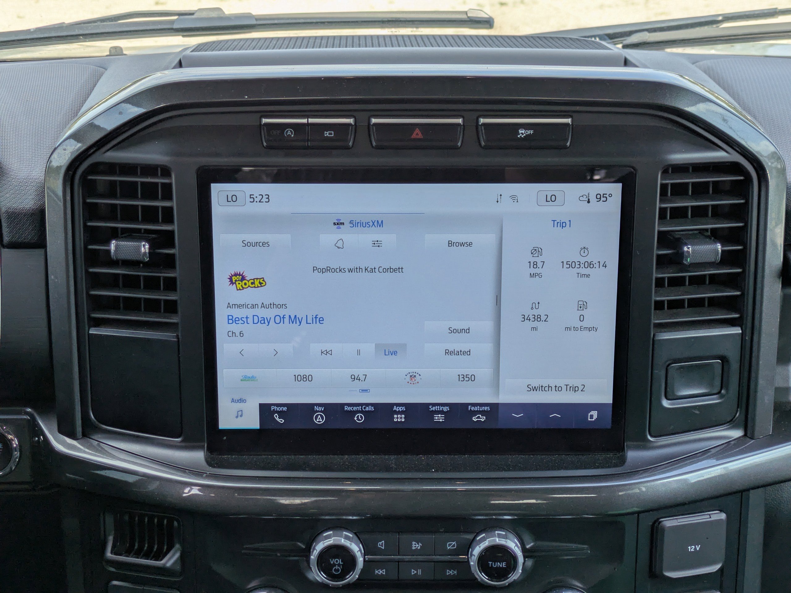 Used 2023  Ford XLT image 16