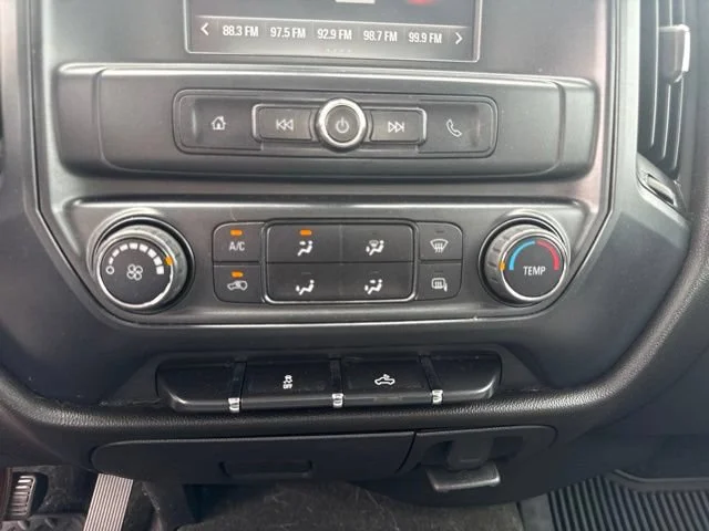 Used 2016 SUMMIT WHITE GMC DBL CAB 2WD 143.5 image 11