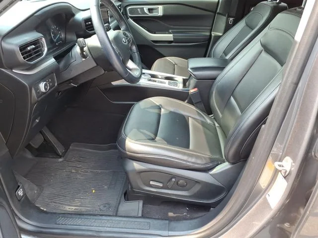 Used 2021 Gray Ford XLT image 16