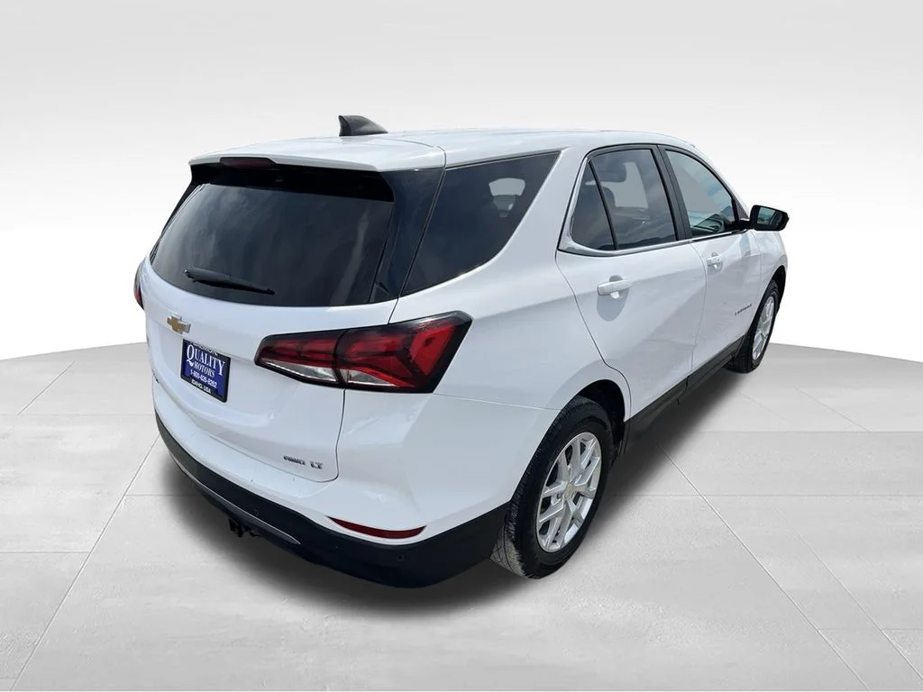 Used 2022 White Chevrolet LT image 5