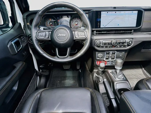 Used 2025 White Jeep Rubicon 392 image 25