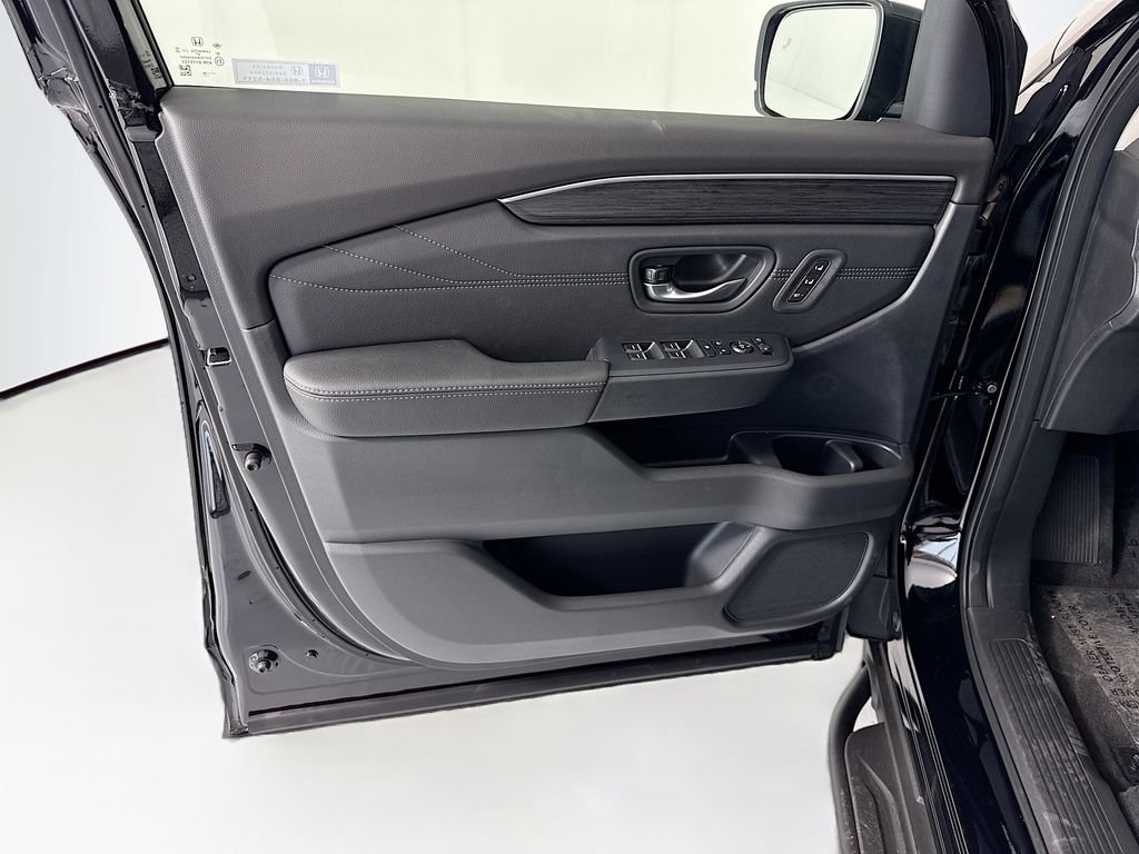New 2026 Crystal Black Pearl Honda Touring image 26