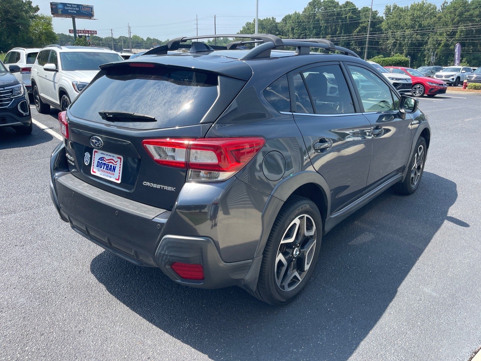 Used 2018 Dark Gray Metallic Dgm Subaru 2.0i Limited image 16