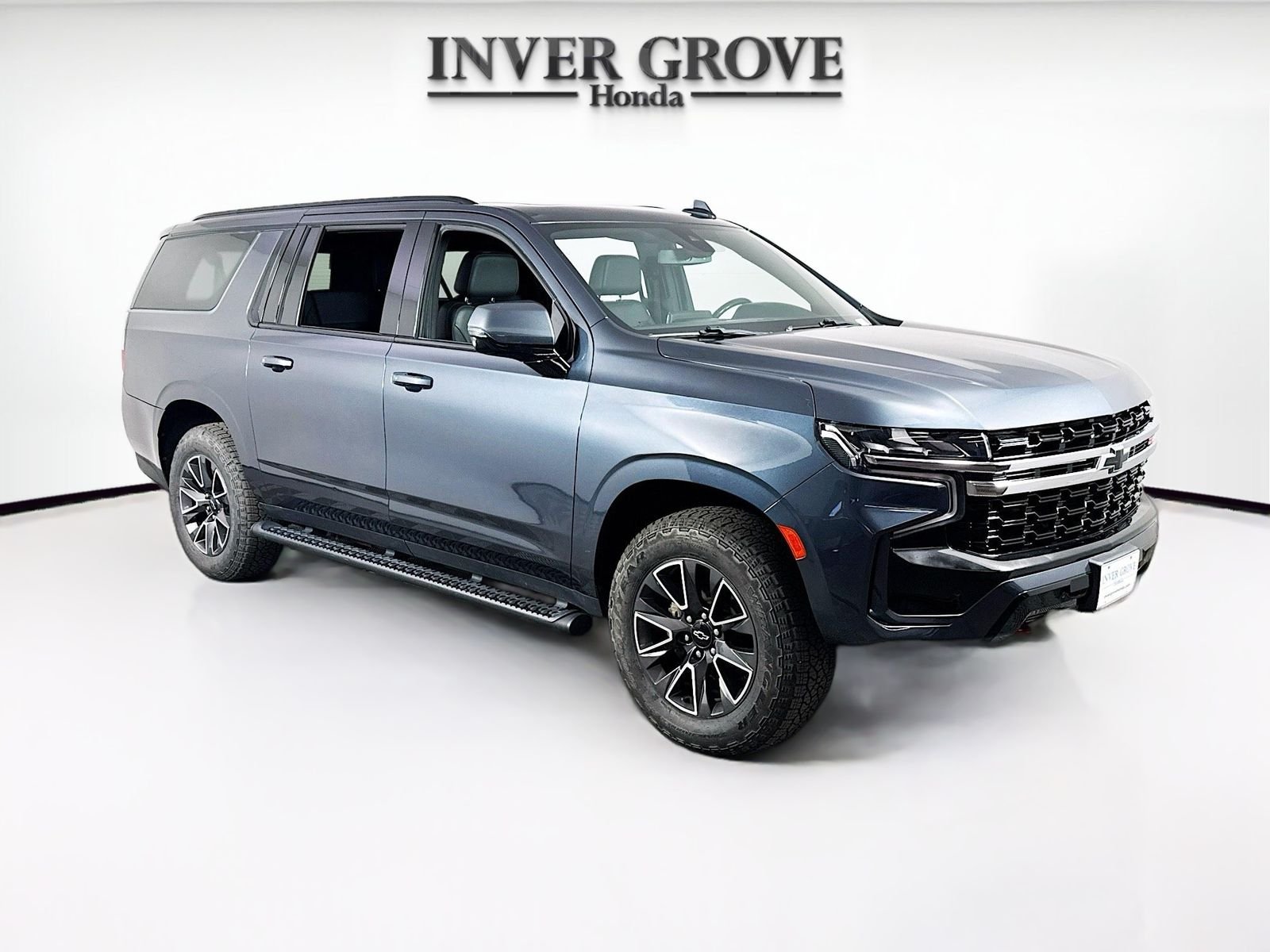 Used 2021 Shadow Gray Metallic Chevrolet Z71 image 3