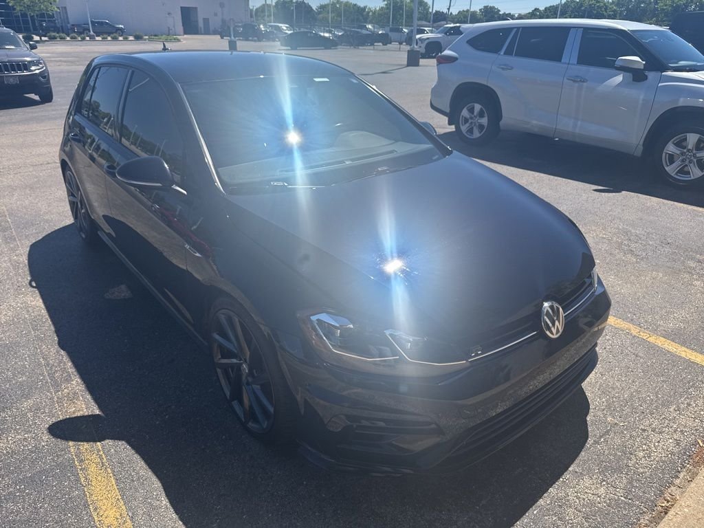 2019 Volkswagen Golf R w/DCC & Navigation 4-door DSG's photo
