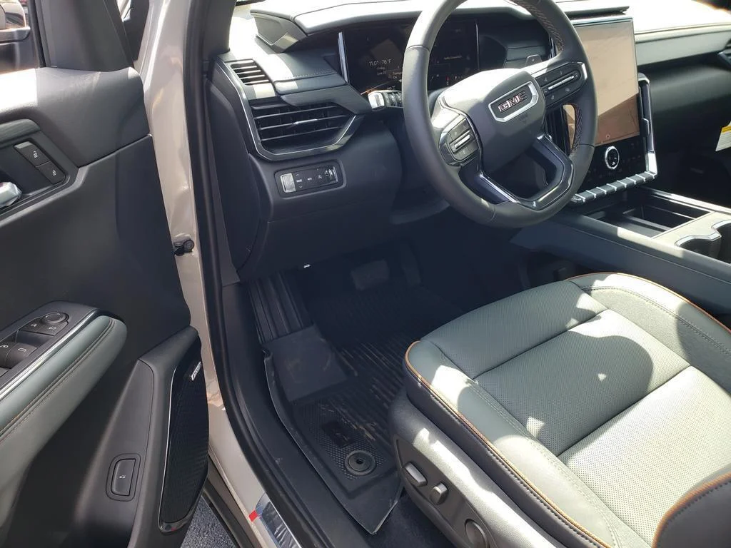 New 2026 Riverstone Metallic GMC AWD AT4 image 10