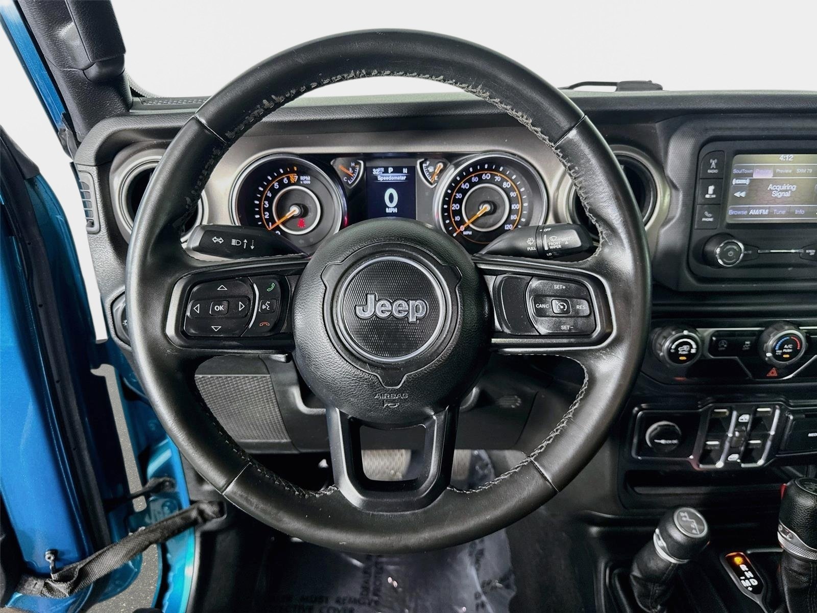 Used 2020 Bikini Pearlcoat Jeep Sport S image 12