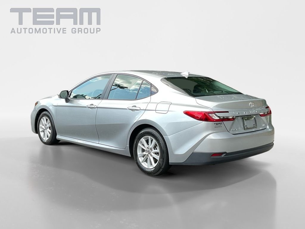 Used 2025 Silver Toyota LE image 5